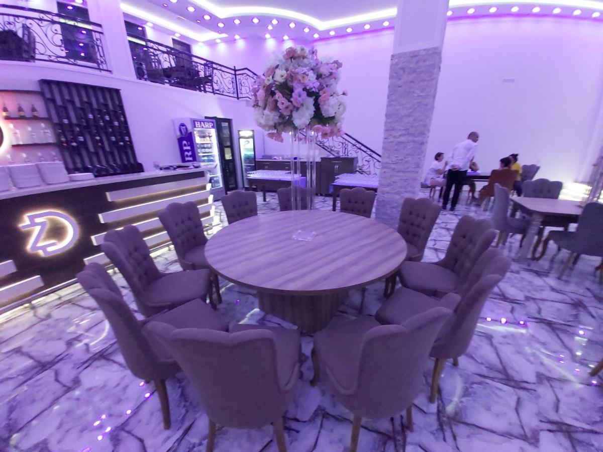 Hotel Zura Palace Квариати Екстериор снимка